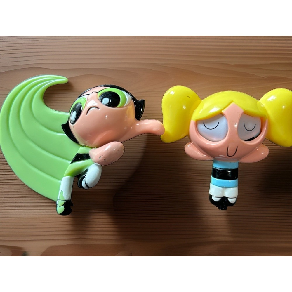 2000 Vtg Carton Network Power Puff Girls  Blossom Buttercup 2" Plastic Subway